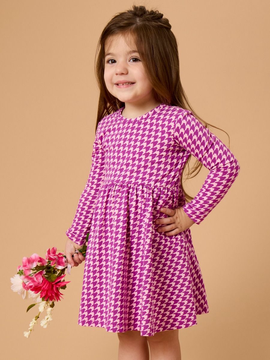 Everyday Knit Long Sleeve Twirl Dress - Plum Tart Houndstooth