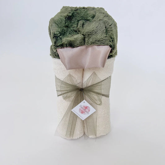 Plush Hooded Bath Towel - Enchanted Forest