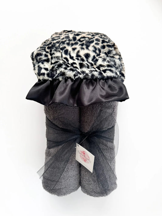 Plush Hooded Bath Towel - Black Cheetah